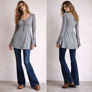 Free People Gray Embroidered Cuff Tunic Top Boho Empire Waist S/P Boho Y2K Inspo